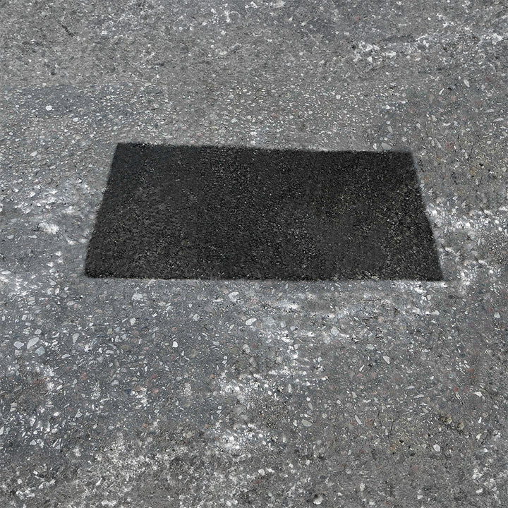 Asfalt na zimno Budomex, mieszanka mineralno-asfaltowa, do napraw powierzchni drogowej, 25 kg
