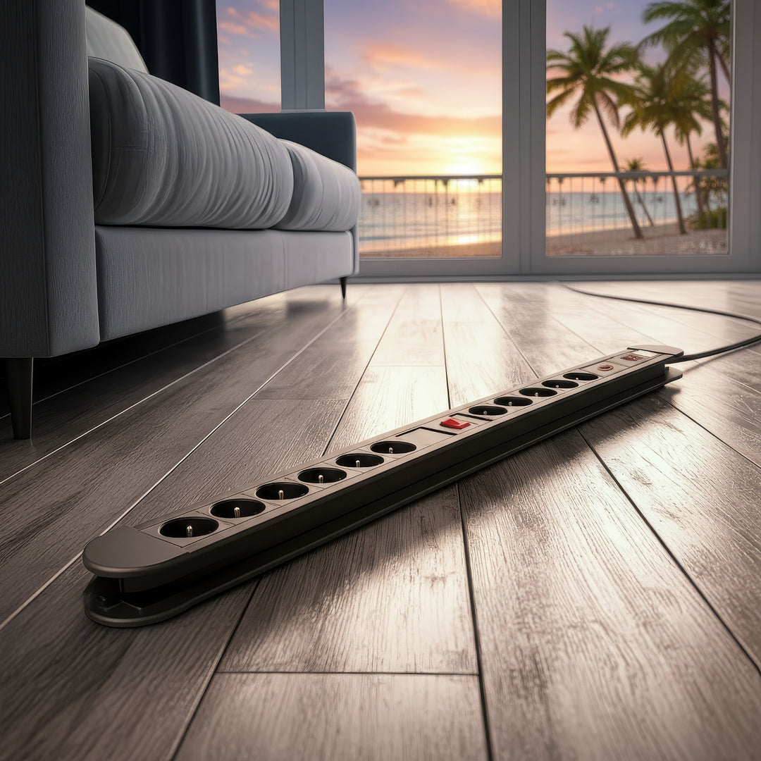 Listwa zasilająca Maclean, przedłużacz 10 gniazd, 2 włącznikami, zabezpieczenie i sygnalizacja przeciążenia, 3680W, MCE10