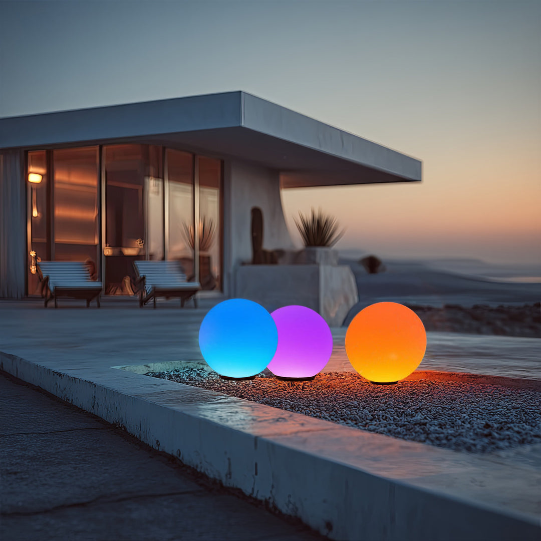 Solarna lampa GreenBlue, wolnostojąca, ogrodowa, kula 25x25x58cm, RGB LED, GB165