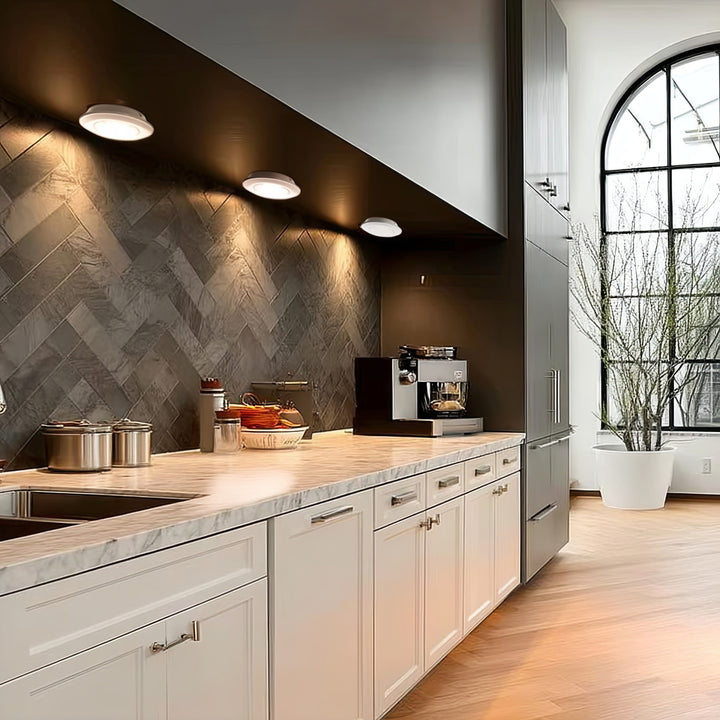 Lampa 6 LED Maclean, zestaw z pilotem, na baterie, 3xAAA, MCE165