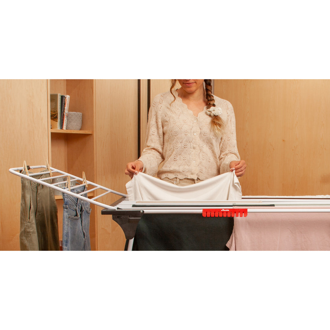 Suszarka stojąca na pranie Vileda King z grubymi, aluminiowymi linkami