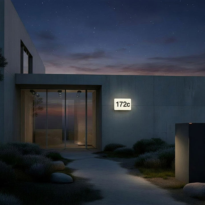 Lampa LED Maclean, numer domu, z czujnikiem zmierzchowym, biała, maks 10W, IP65, barwa neutralna (4000K), maks 1000lm, MCE292 W