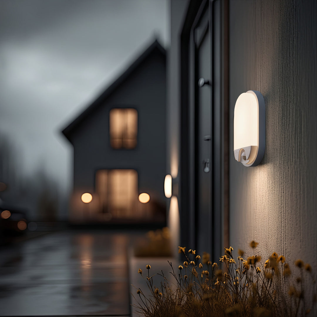 Lampa LED z czujnikiem ruchu na podczerwień MCE340 W 1100lm 15W IP54 Maclean Energy kolor biały, kolor barwowy naturalny biały (4000K)