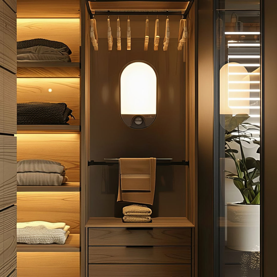 Lampa LED z czujnikiem ruchu na podczerwień MCE340 GR 1100lm 15W IP54 Maclean Energy kolor szary, kolor barwowy naturalny biały (4000K)