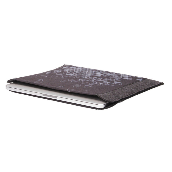 Etui na laptopa notebooka o przekątnej 11'', wykonane z ekologicznego filcu, wzór nadruku Triangle