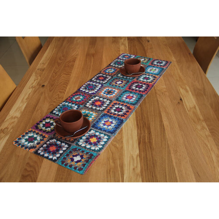 Bieżnik Bertoni, stołowy, ekologiczny filc, wymiary 95x33cm, wzór nadruku Frania