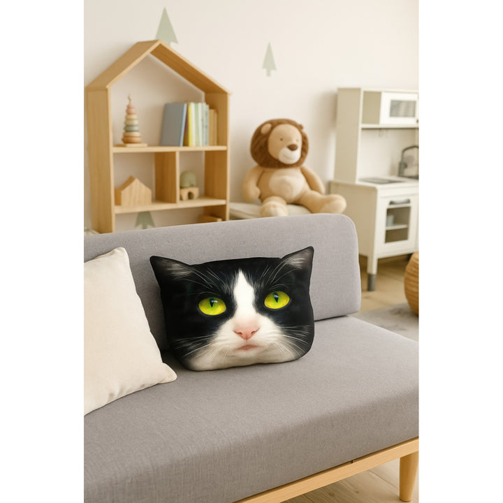 Poduszka dekoracyjna Bertoni Kot Panda 30x45 cm, welur, nadruk kota, wkład antyalergiczny