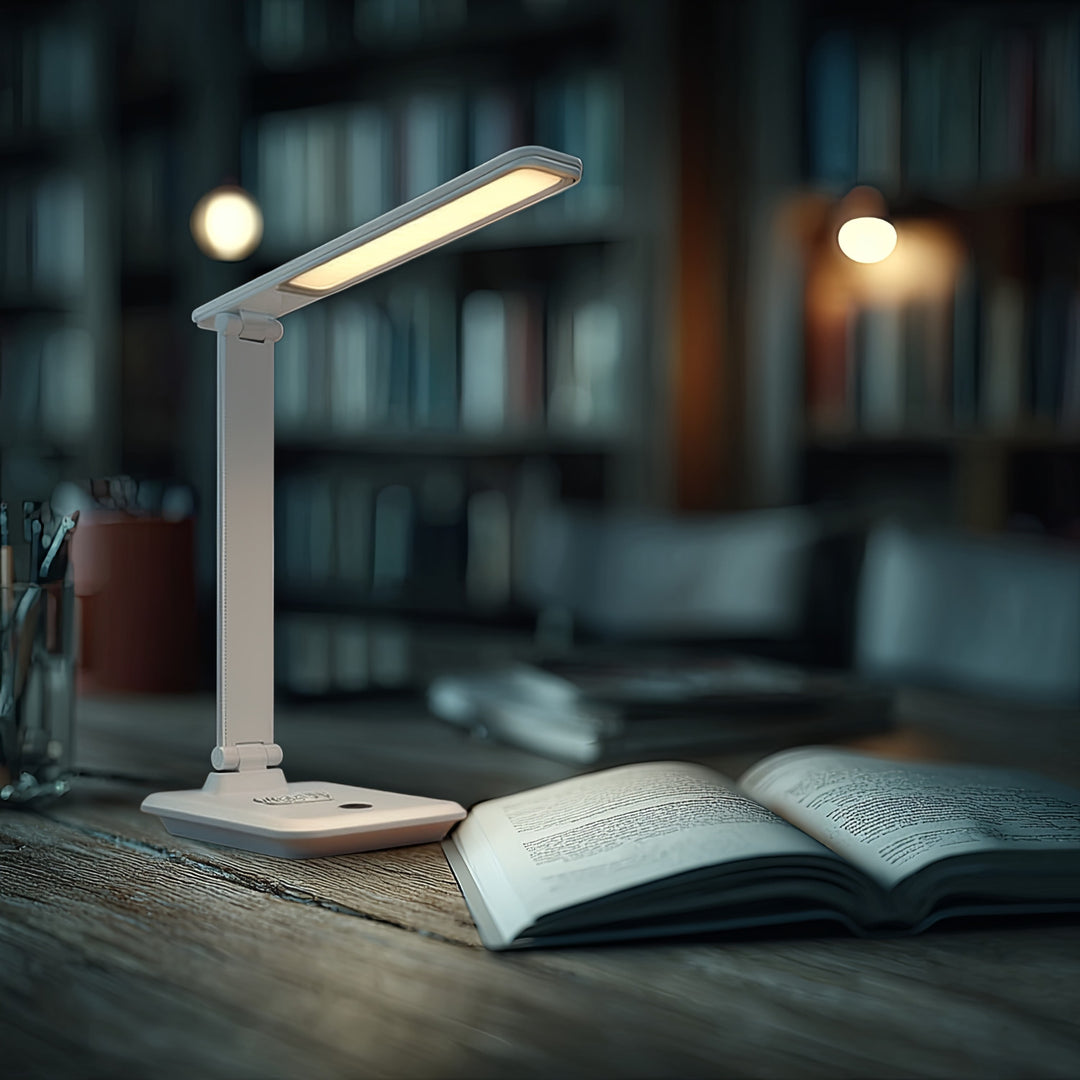 Lampka biurkowa LED Maclean, max. 9W, 220-240V AC, możliwość zmiany barwy, ściemnialna, ładowarka bezprz., 450lm, MCE616 W