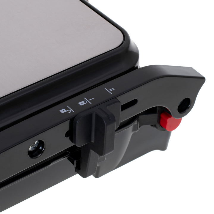 Grill elektryczny Camry, duża powierzchnia 28x23cm, regulacja temperatury, moc maksymalna 2500W, CR 3053