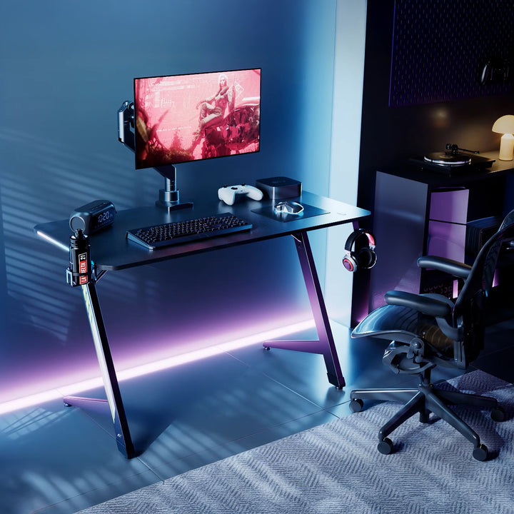 Biurko gamingowe NanoRS, czarne, z uchwytem na słuchawki i kubek, podświetlenie RGB, max. 75kg, wymiary 1200x600x750mm, RS102