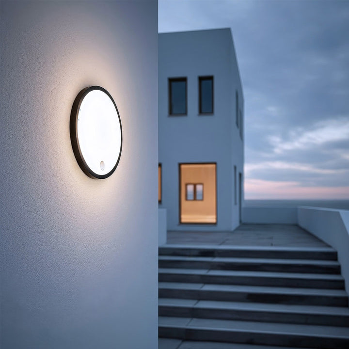 Lampa LED z czujnikiem ruchu Maclean, czujnik PIR, kolor czarny, 10W, IP65, 1000lm, barwa neutralna, MCE525 B