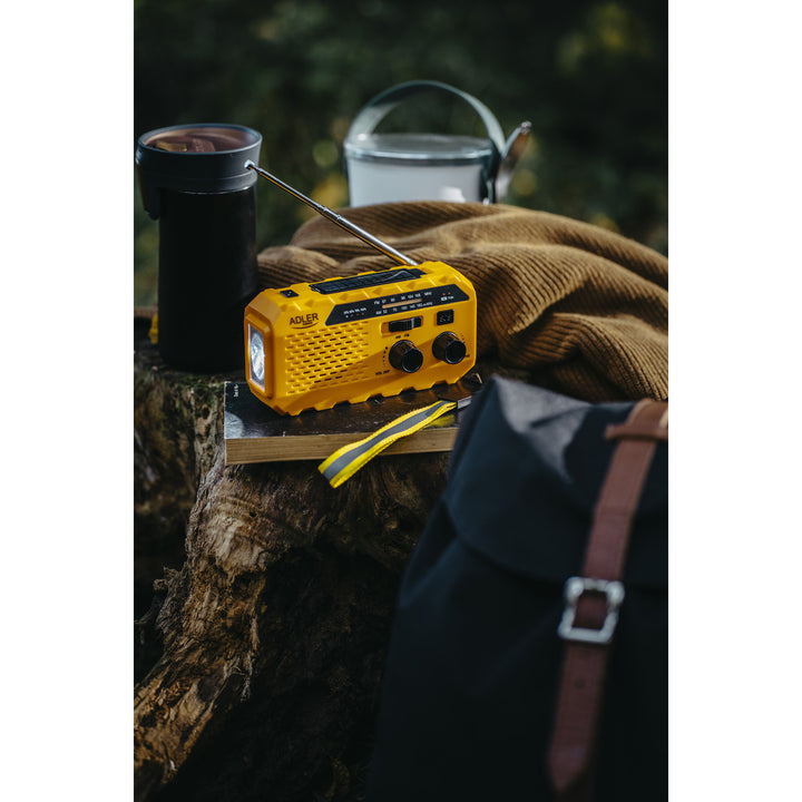 Radio solarne Adler, akumulator 1200 mAh, latarka, korbka ręczna, AD 1197