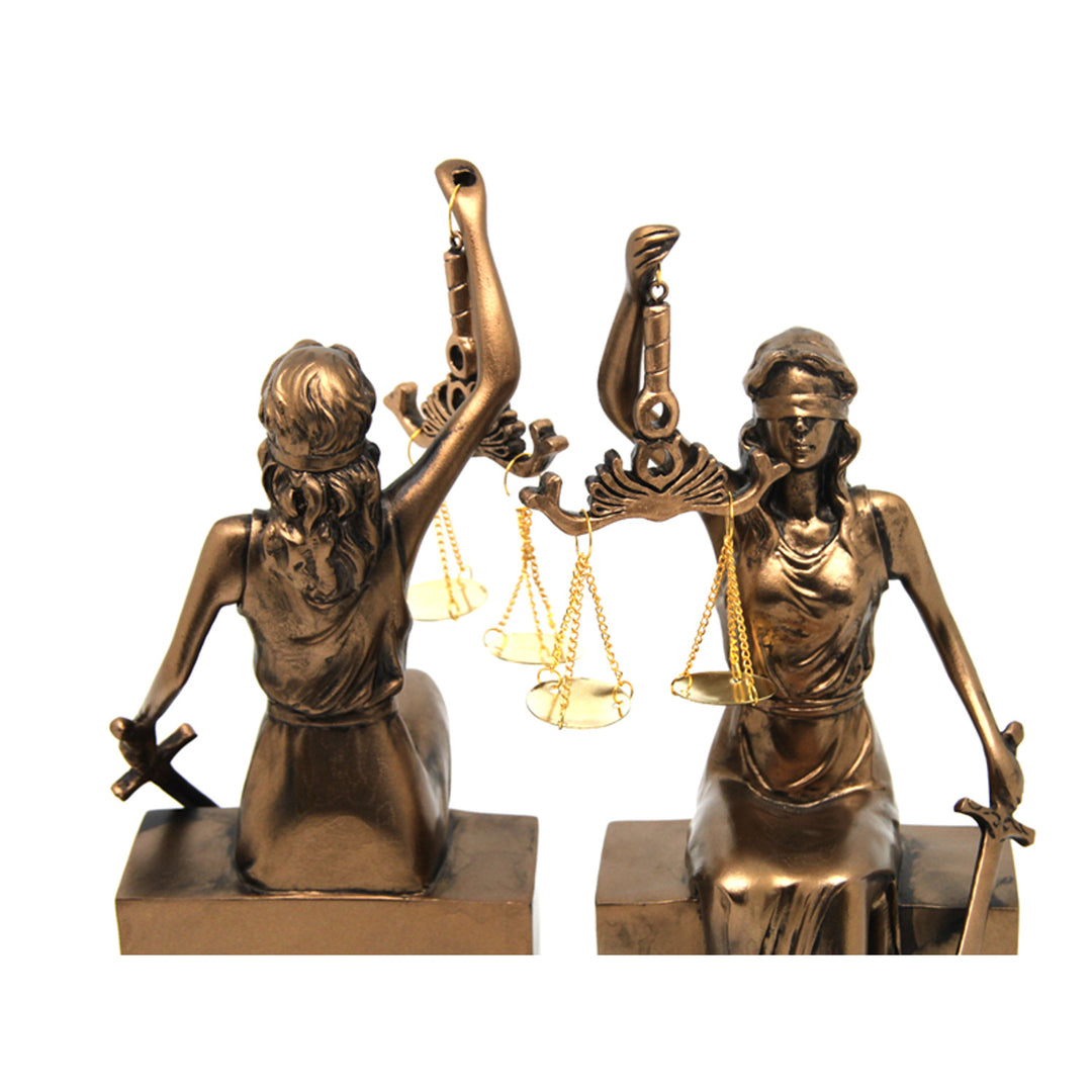 Figurki Temidy z wagą i mieczem, podpórki pod książki, Queen Isabel, 2 sztuki