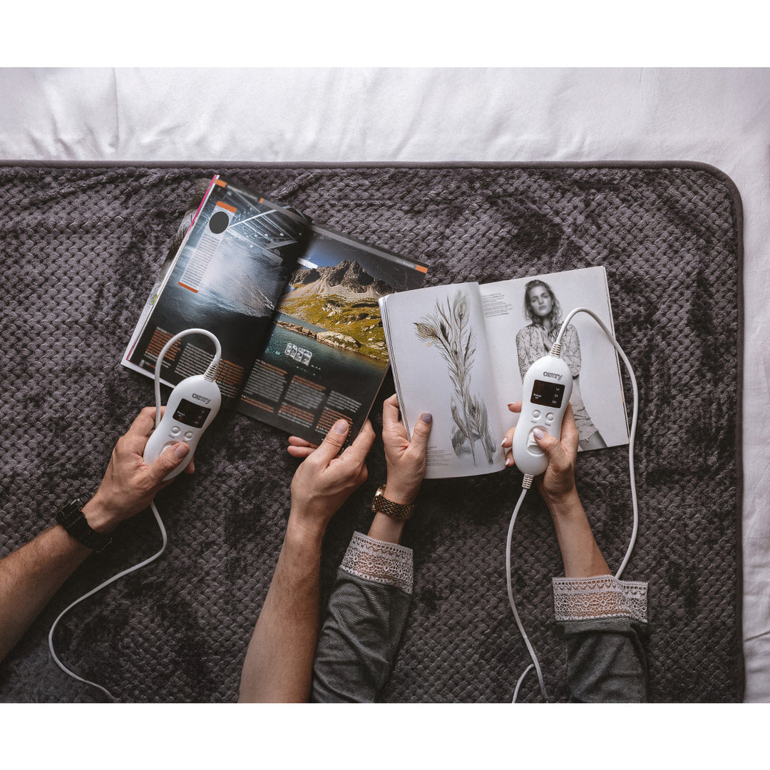 Koc elektryczny Camry, dla 2 osób, wymiary 150x160cm, 8 poziomów grzania, moc 2 x 60W, szary, CR 7417