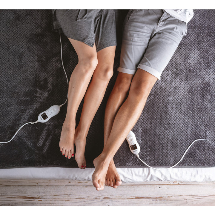 Koc elektryczny Camry, dla 2 osób, wymiary 150x160cm, 8 poziomów grzania, moc 2 x 60W, szary, CR 7417