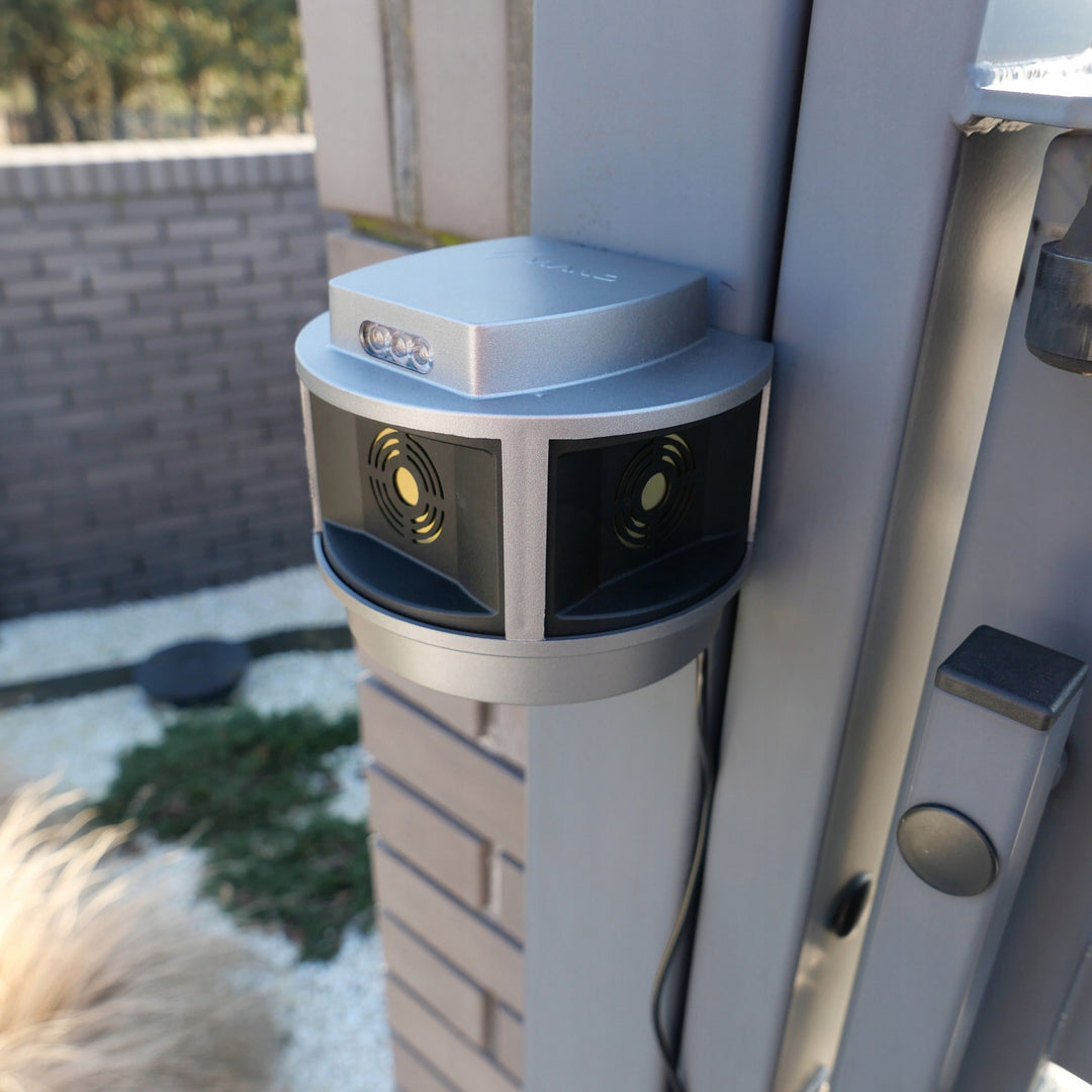 Odstraszacz gryzoni, kun, myszy Viano, generator ultradźwięków, panel stroboskopowy, trzy głośniki, Trio-Strob