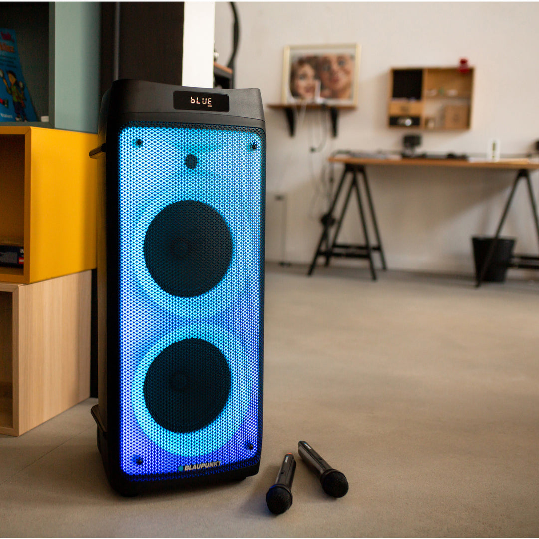 Głośnik Party Box Blaupunkt, oświetlenie LED, Bluetooth, USB i AUX, radio FM, funkcja karaoke, pilot do sterowania, PB08DB