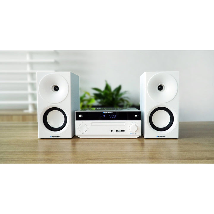Mikrowieża Blaupunkt, Moc 150W, Radio FM, Gniazdo AUX oraz złącze USB, Bluetooth, wejście HDMI, zegar z alarmem, wyświetlacz LED, kolor biały, MS30.02BT