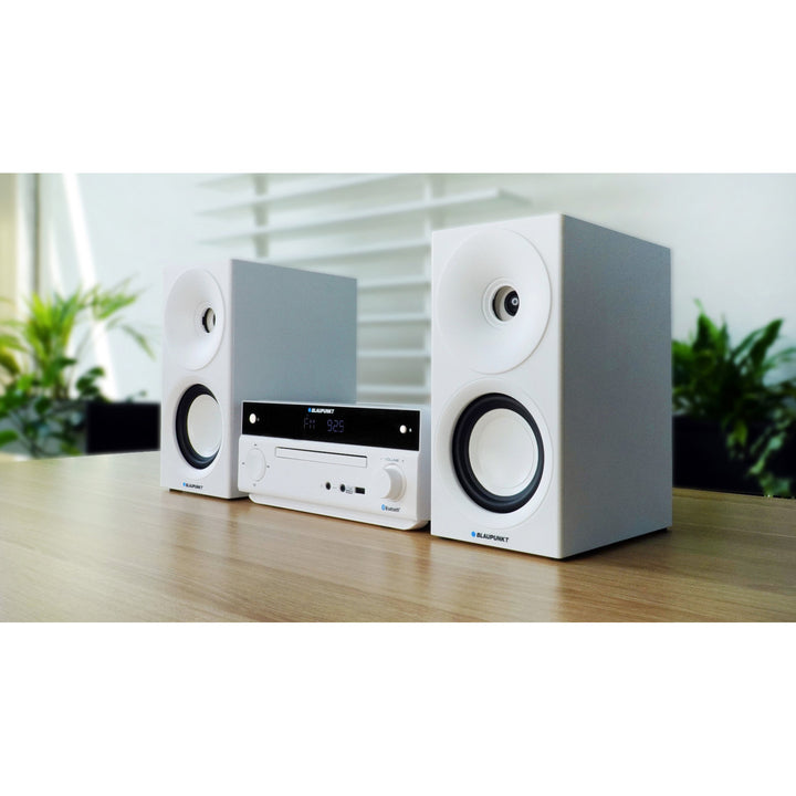 Mikrowieża Blaupunkt, Moc 150W, Radio FM, Gniazdo AUX oraz złącze USB, Bluetooth, wejście HDMI, zegar z alarmem, wyświetlacz LED, kolor biały, MS30.02BT