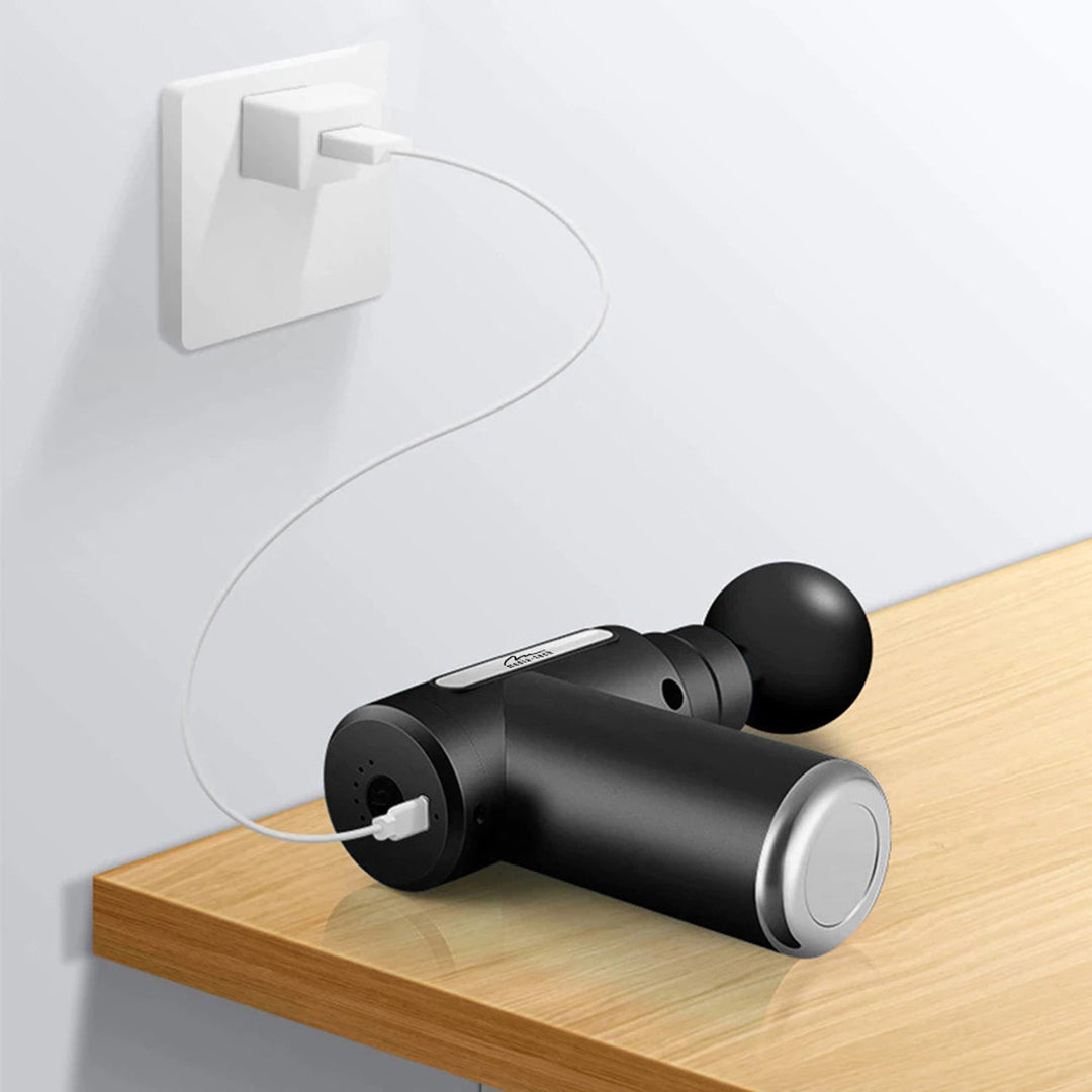 Masażer do łatwego i szybkiego masażu spiętych mięśni, Media-tech, 4 wymienne głowice masujące, MT6521