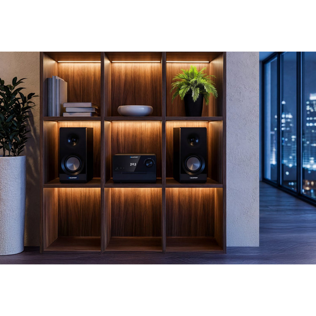 Mikrowieża Blaupunkt, moc 100W RMS, tuner DAB+, wyświetlacz LED, radio FM, w zestawie teleskopowa antena, złącze HDMI ARC, CD/MP3/USB/BT, zegar z funkcją alarmu, MS49DAB
