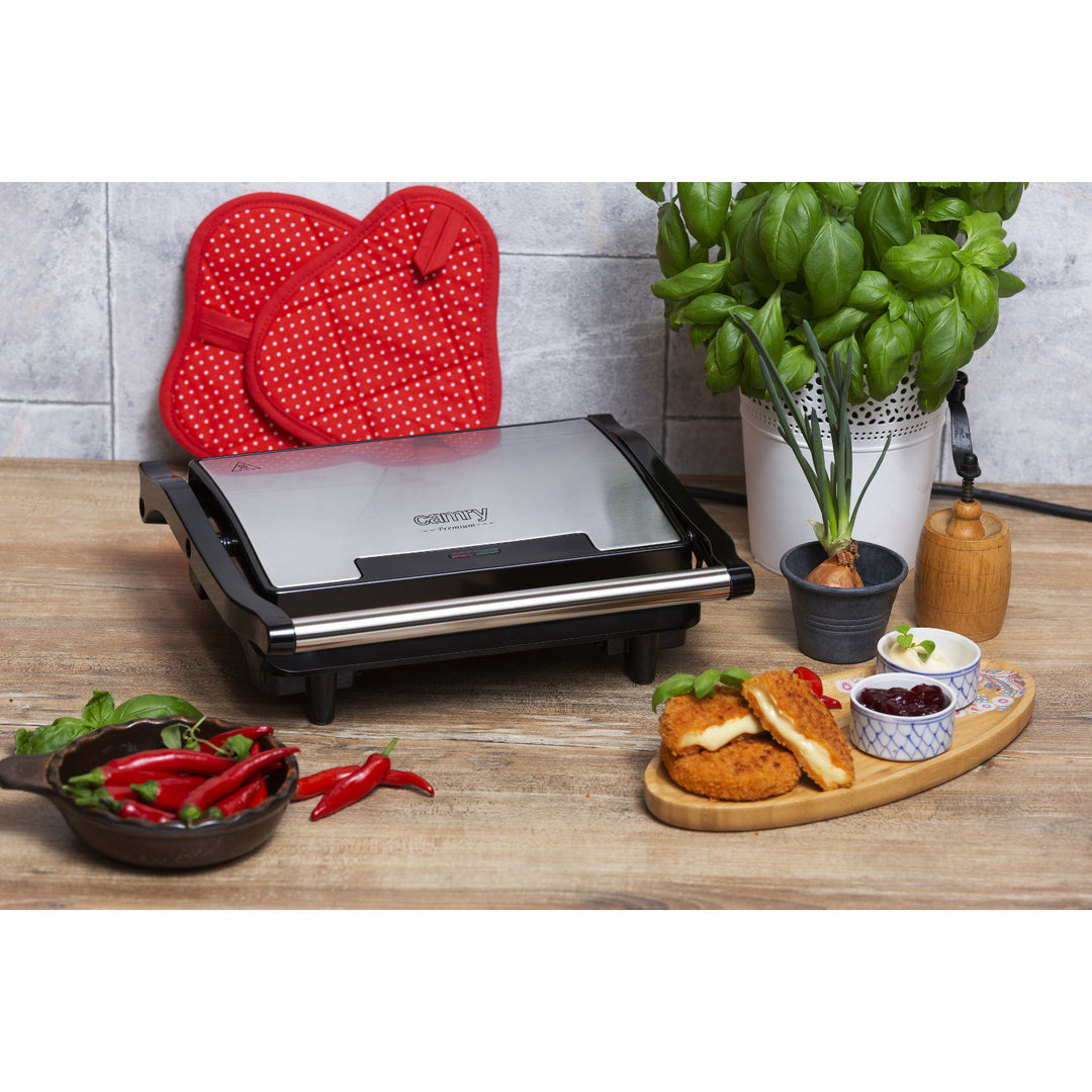 Grill elektryczny Camry, nieprzywierające płyty, moc maksymalna 2100W, CR 3044