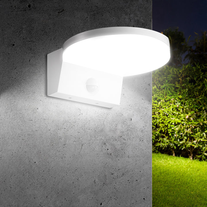 Lampa LED z czujnikiem ruchu Maclean, czujnik ruchu PIR, kolor biały, 15W, IP65, 1560lm, barwa neutralna biała (4000K) MCE344 W, 2 sztuki