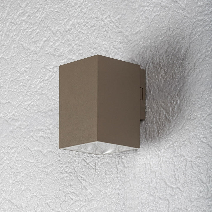 Kinkiet zewnętrzny, Urfa, LED 9W, 900lm, barwa 2700,4000,6500K, H11,5cm, IP65, szary-beż, 77216