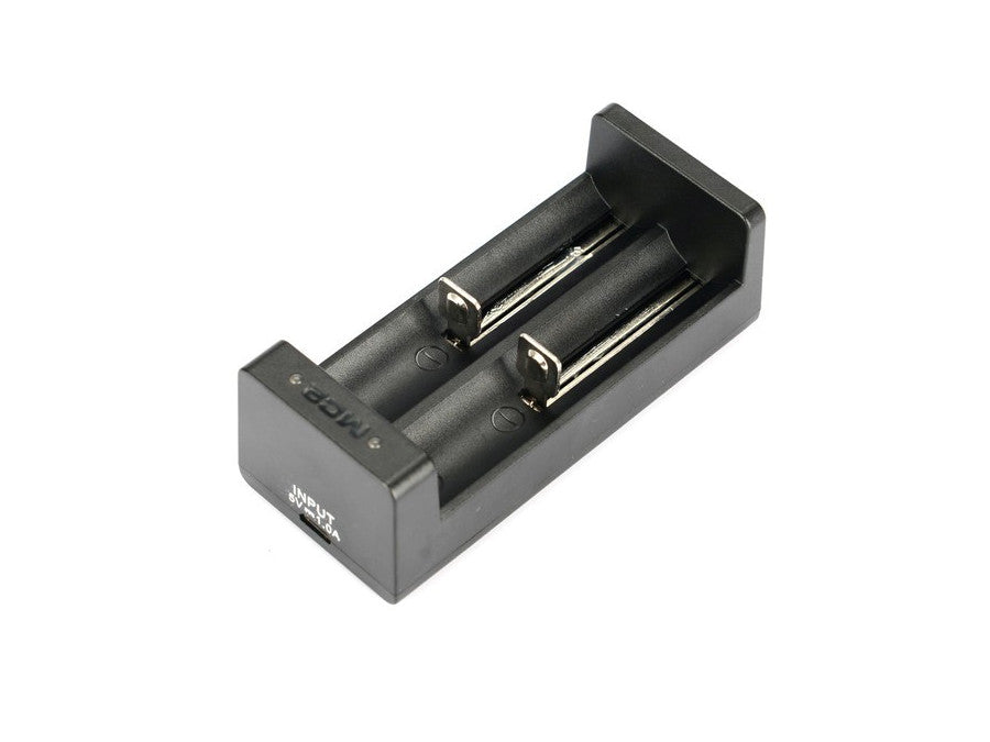 Li-ion 18650 Xtar MC2 - Sterowany procesorem trzystopniowy proces ładowania TC/CC/CV