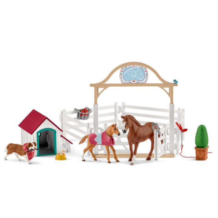 Zestaw Schleich Horse Club 42458 Zagroda z końmi, psem i budą