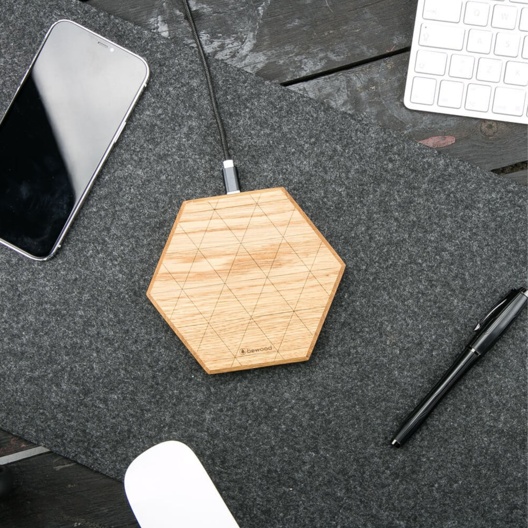 ŁADOWARKA INDUKCYJNA BEWOOD SLIM HEXAGON QI 15W DĄB