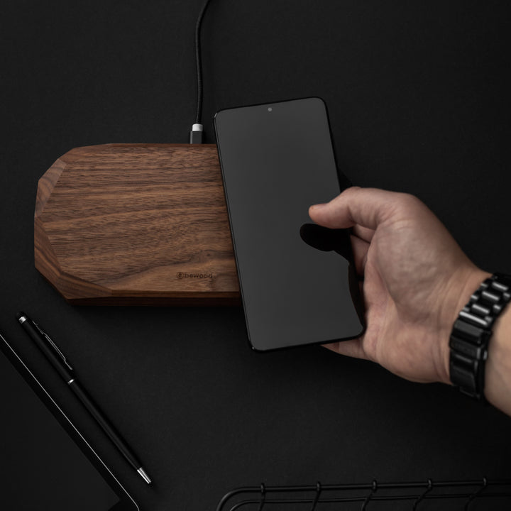 ŁADOWARKA INDUKCYJNA PODWÓJNA BEWOOD DOUBLE QI 10W ORZECH