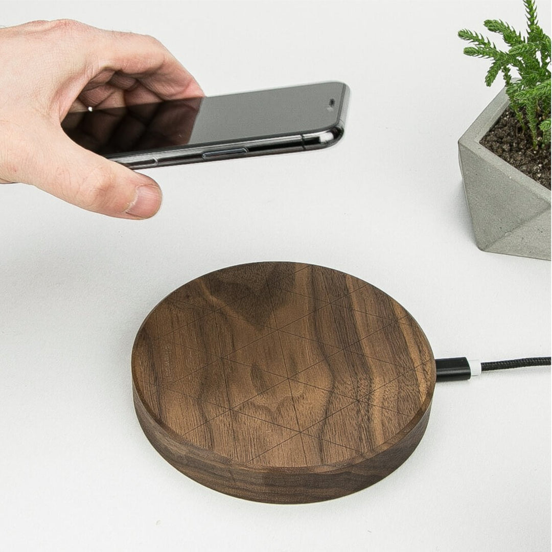 ŁADOWARKA INDUKCYJNA BEWOOD SLIM CIRCLE QI 15W ORZECH