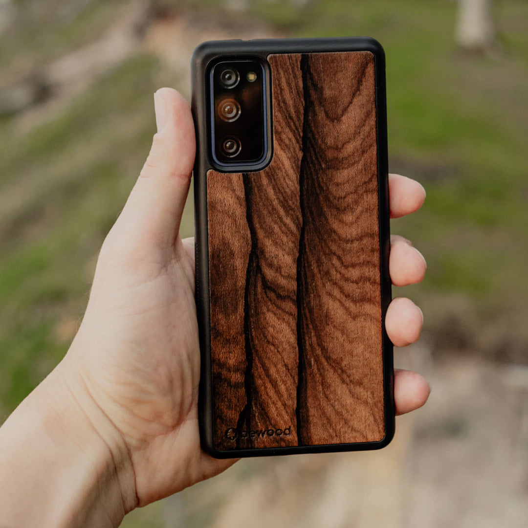 DREWNIANE ETUI IPHONE 13 MINI ZIRICOTE WYSOKIEJ JAKOŚCI