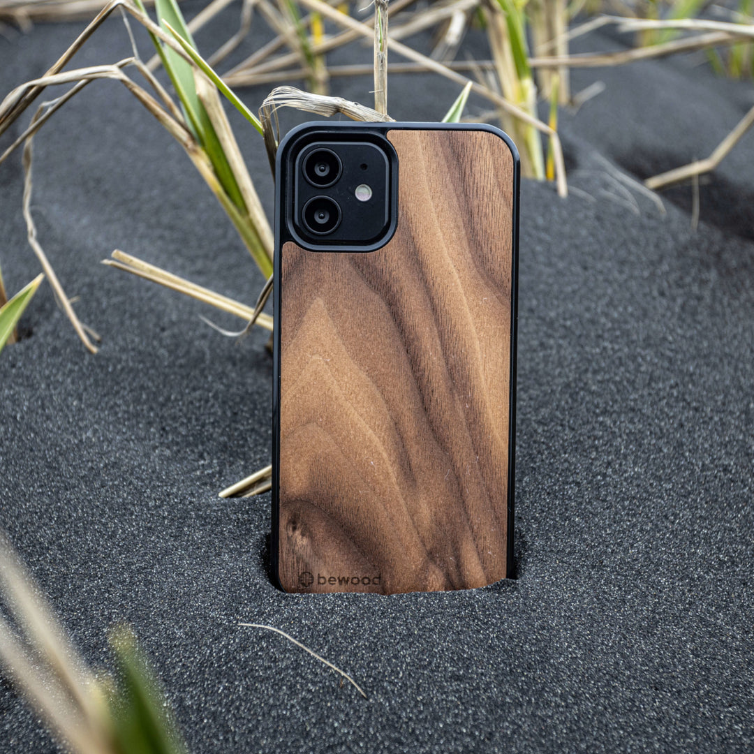 DREWNIANE ETUI IPHONE 12 MINI ORZECH AMERYKAŃSKI WYSOKIEJ JAKOŚCI