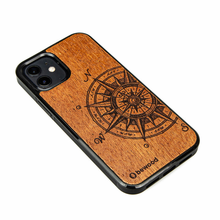 DREWNIANE ETUI IPHONE 12 / 12 PRO TRAVELER MERBAU WYSOKIEJ JAKOŚCI